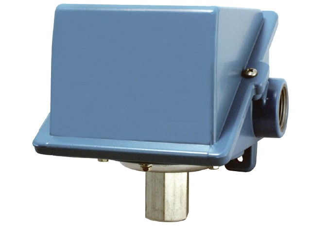 UE Controls 400 Series Temperature switches (Type E403, triple switch output, bulb & capillary, Models 2BS-8BS, 2BSA, 2BSB )